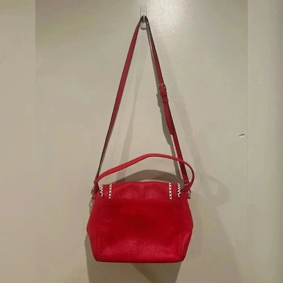 Kate Spade
Coralie Sheffield Street Prickly Pear Leather
Cross Body Bag - Picture 4 of 9